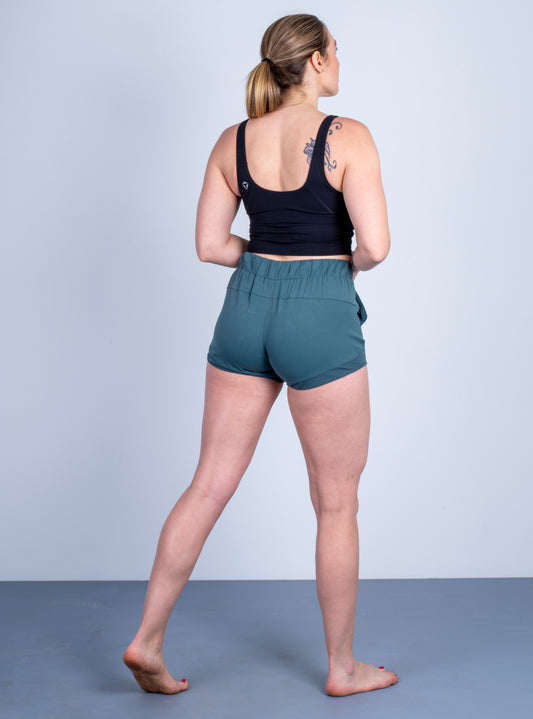 World best leggings #teveo 🖤 #shorts #viral #leggings #model @Lea & M